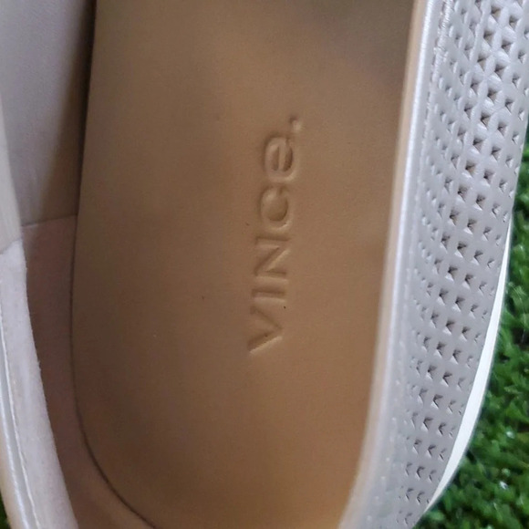 VINCE Perforated Blair Sneaker Slip on, Taupe Elastic Stretch Sides for Comfort - Picture 10 of 11